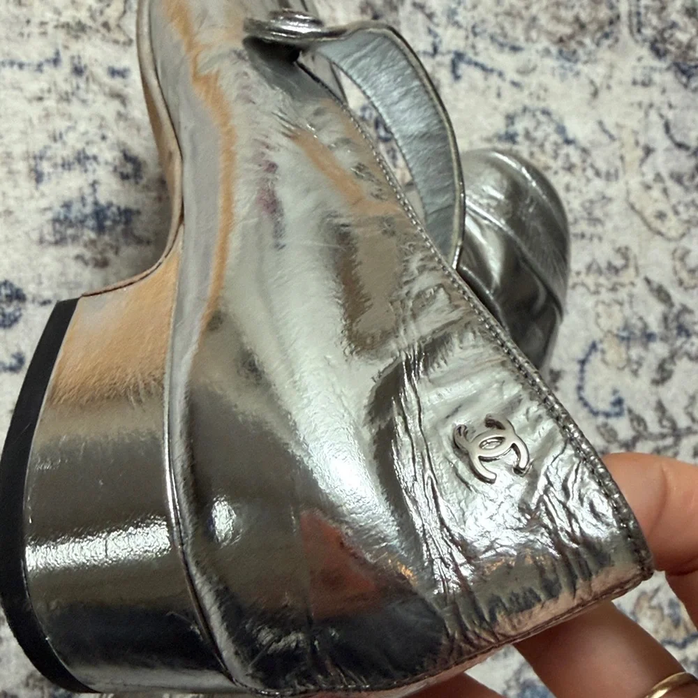 Chanel Metallic Goatskin Mary Janes size 39 - Picture 8 of 15